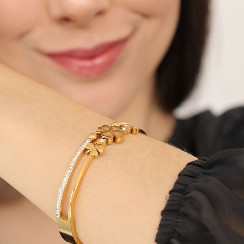 Bracelete Trevo Cravejado em Aço Inox (Linha Premium)