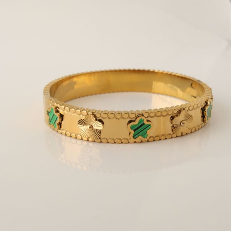 Bracelete Inspiração Van Cleef Verde em Aço Inox (Linha Premium)