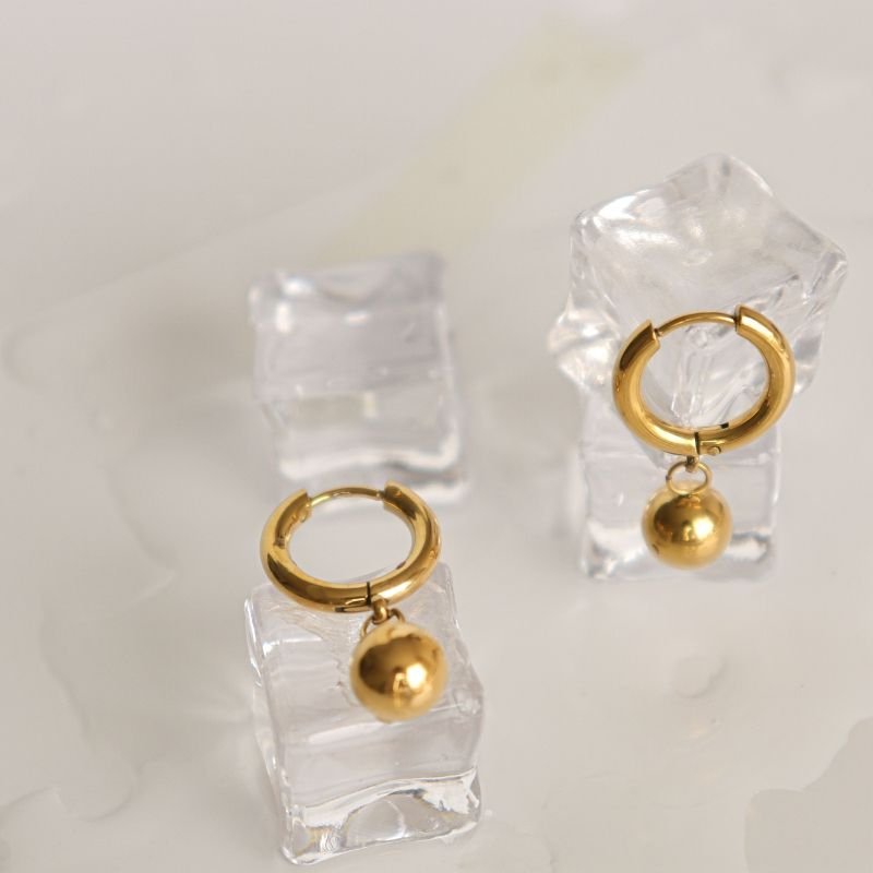 Brinco Argolinha Delicada em Aço Inox