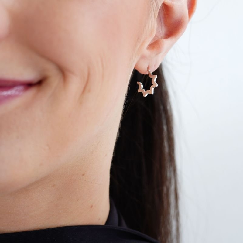 Brinco Argolinha Delicada em Aço Inox