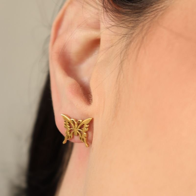 Brinco Borboleta Pequena em Aço Inox