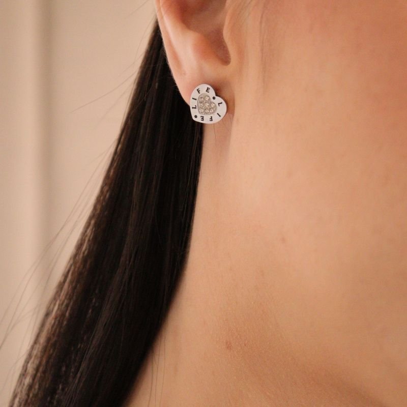 Brinco Coração Cravejado em Aço Inox