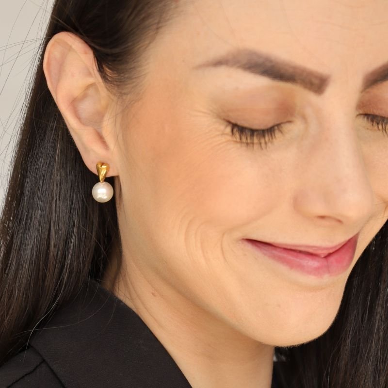 Brinco Coração Pérola em Aço Inox