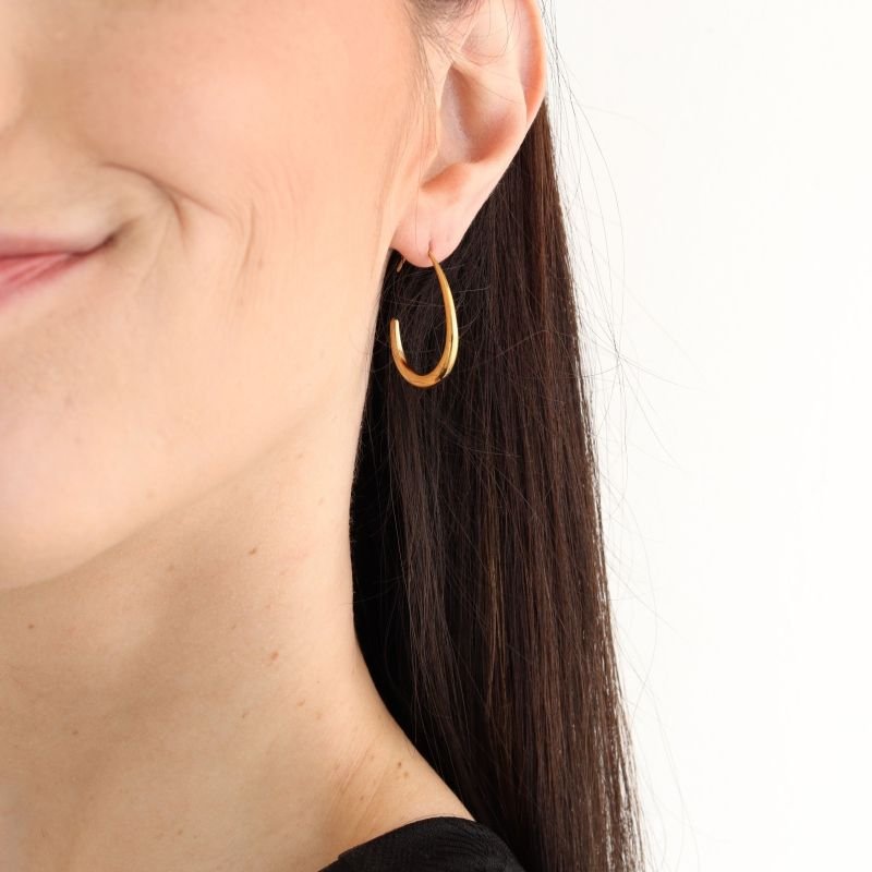 Brinco Encaixe Minimalista em Aço Inox