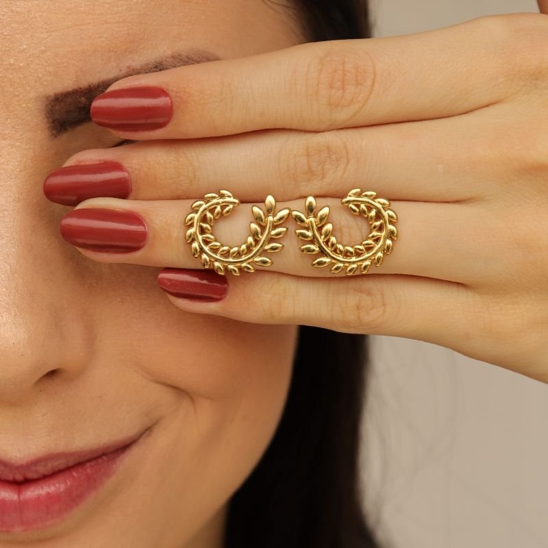 Brinco Escama Minimalista em Aço Inox