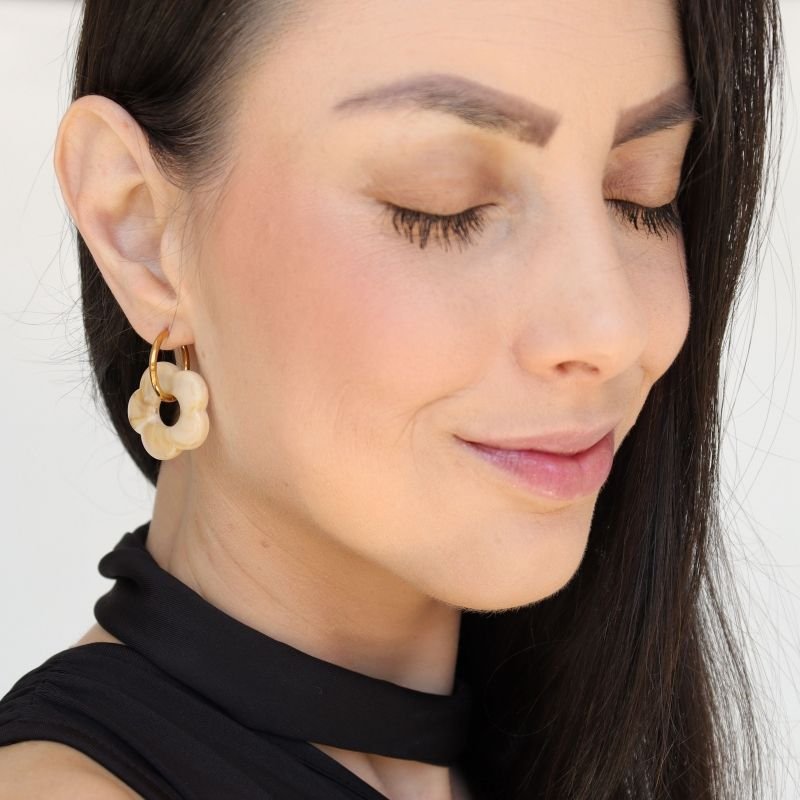 Brinco Flor Argola em Aço Inox