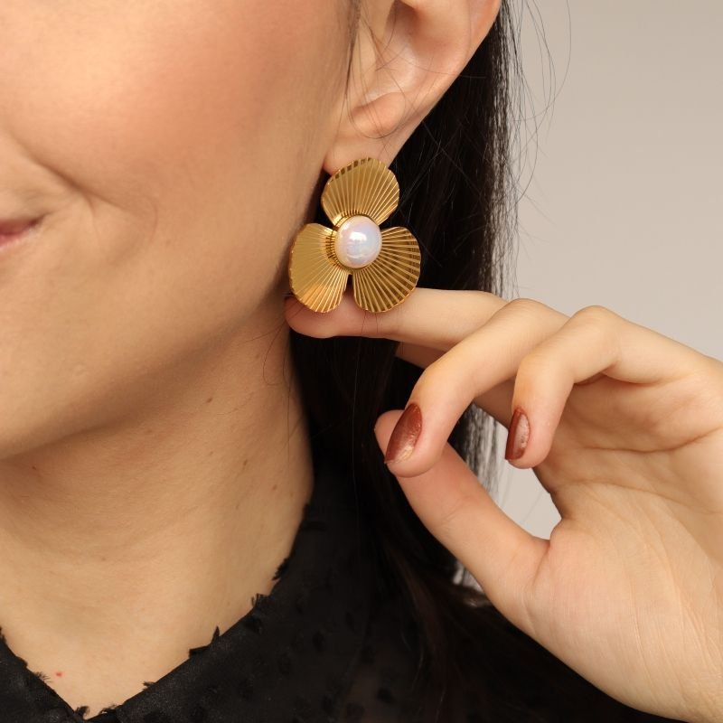 Brinco Flor Grande Aço Inox (Linha Premium)