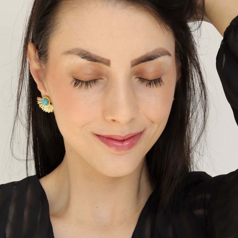 Brinco Flor Turquesa em Aço Inox (Linha Premium)