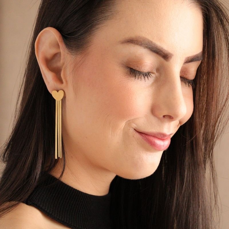 Brinco Franja Laminado Coração em Aço Inox (Linha Premium)