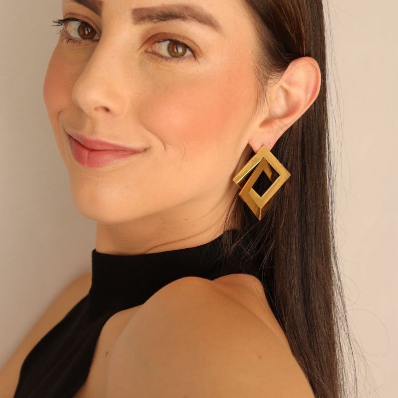 Brinco Geométrico Moderno em Aço Inox (Linha Premium) Peso 14g