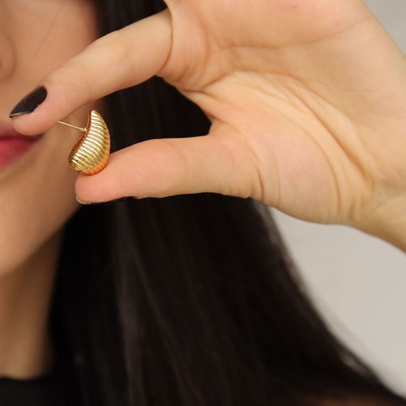 Brinco Gota com Detalhes em Aço Inox (Linha Premium) Peso 10g