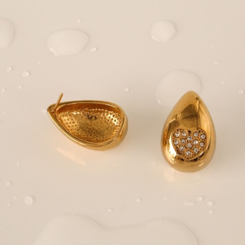 Brinco Gota Com Coração em Strass em Aço Inox (Linha Premium)