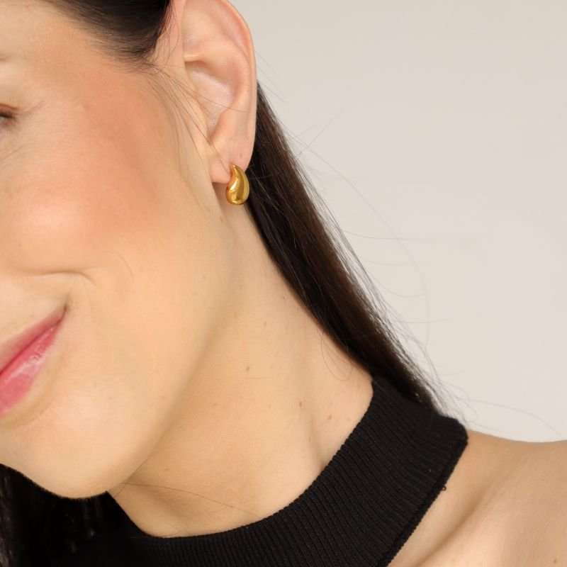 Brinco Gota Moderna Tamanho P em Aço Inox