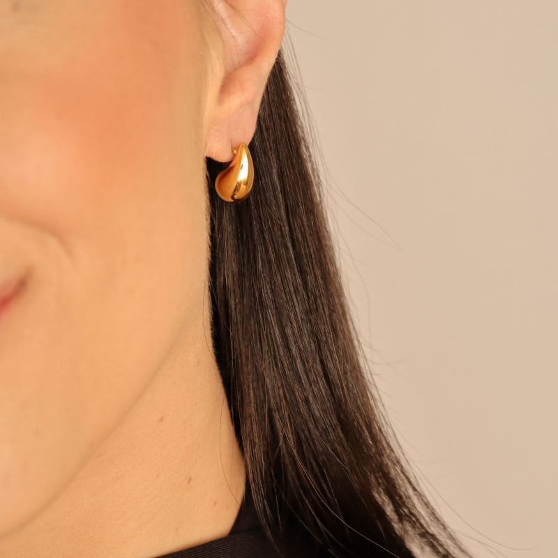 Brinco Gota Pequeno em Aço Inox