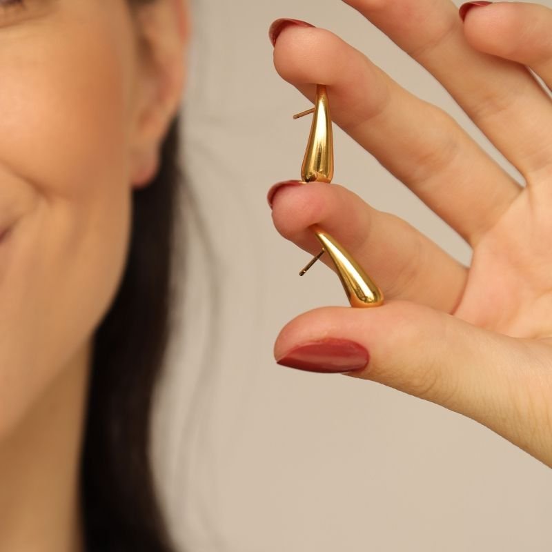 Brinco Gotinha em Aço Inox