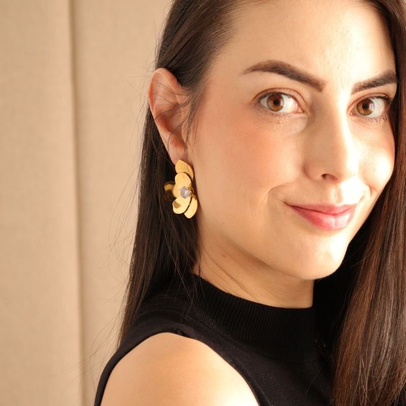 Brinco Meia Flor Moderno em Aço Inox (Linha Premium)