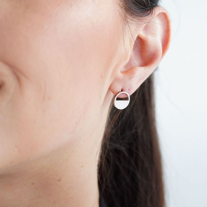 Brinco Modern Minimal em Aço Inox