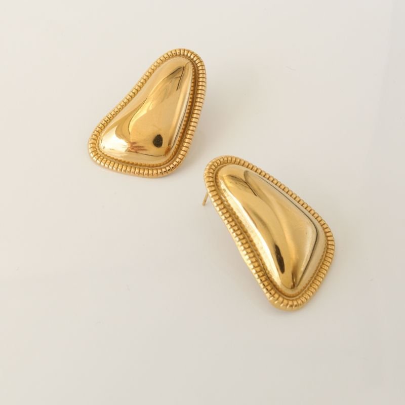 Brinco Moderno com Detalhe em Aço Inox (Linha Premium)