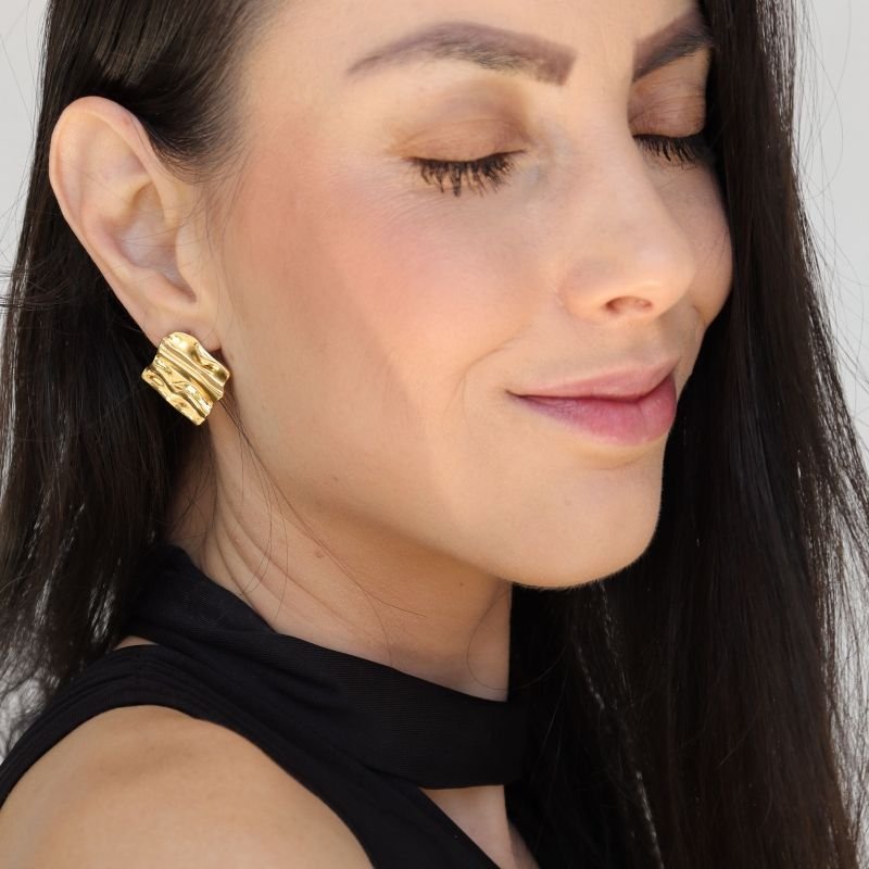 Brinco Moderno Orgânico em Aço Inox