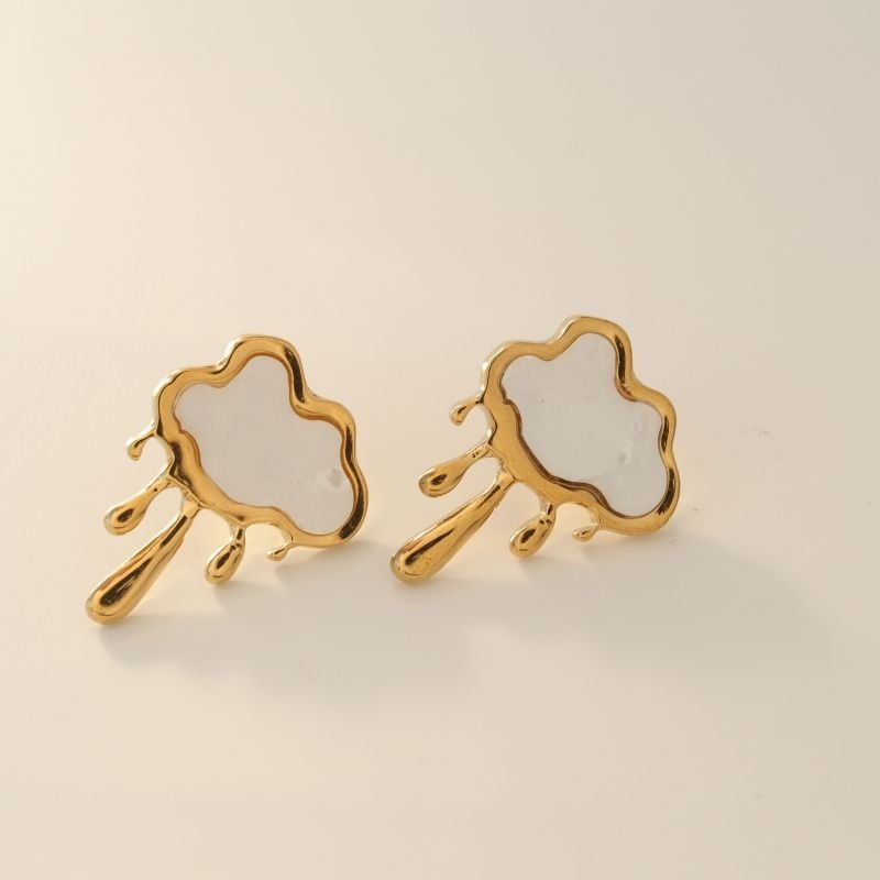 Brinco Nuvem Branco em Aço Inox (Linha Premium)