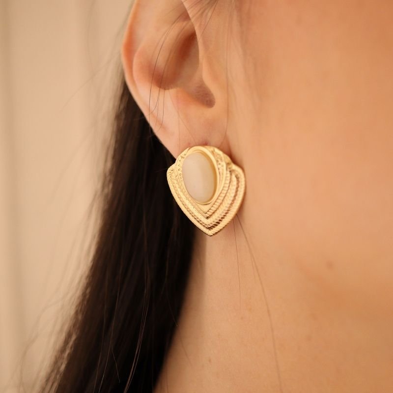 Brinco Pedra com Detalhes em Aço Inox (Linha Premium)