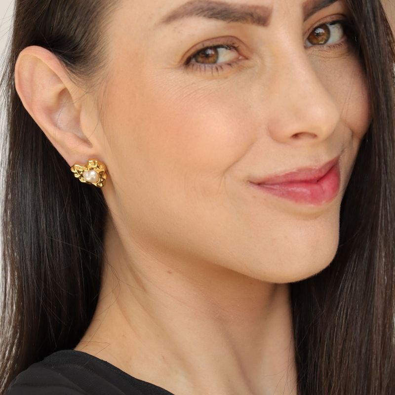 Brinco Pérola Coração em Aço Inox (Linha Premium)