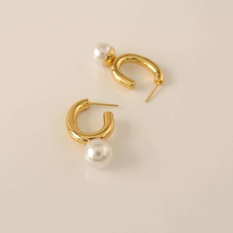 Brinco Pérola Delicado em Aço Inox