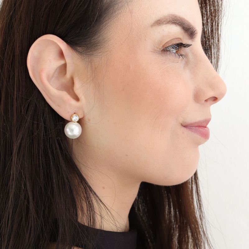 Brinco Pérola Luxe Shine em Aço Inox (Linha Premium)