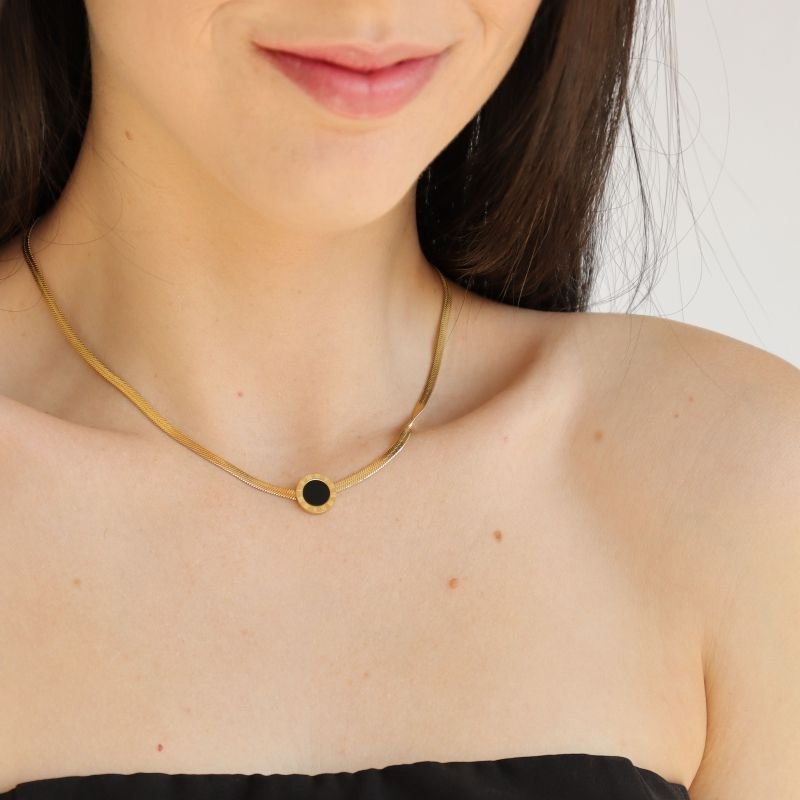 Choker Detalhe Número Romano em Aço Inox (Linha Premium)