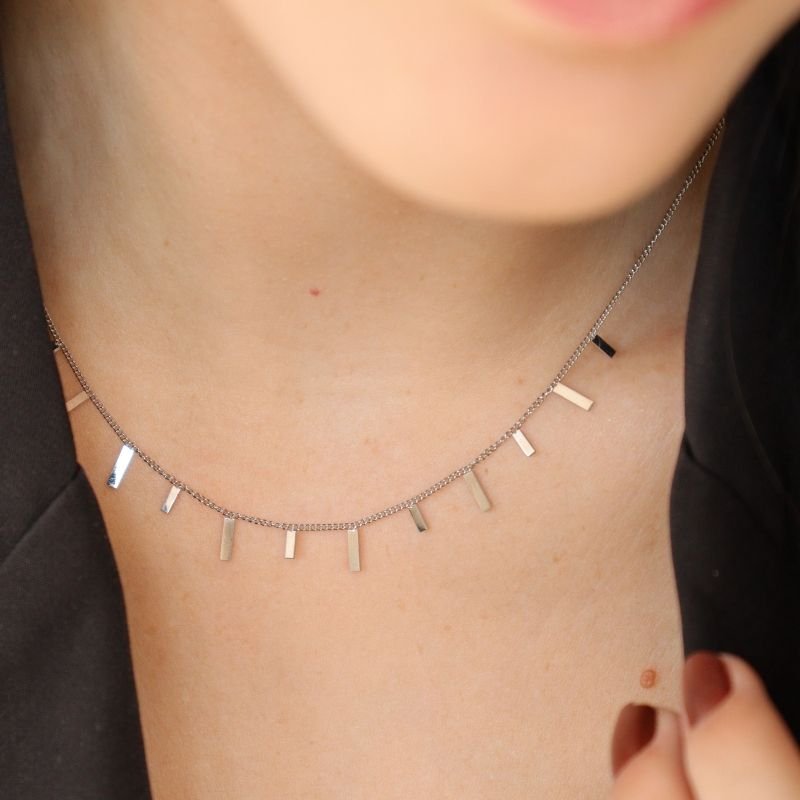 Choker Minimalista Delicada em Aço Inox