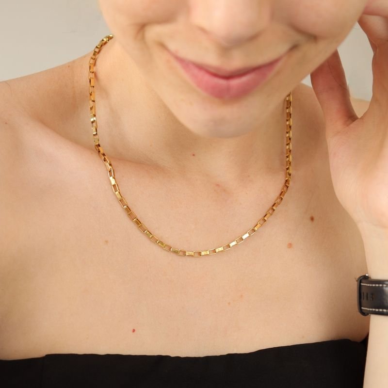 Choker Moderna em Aço Inox