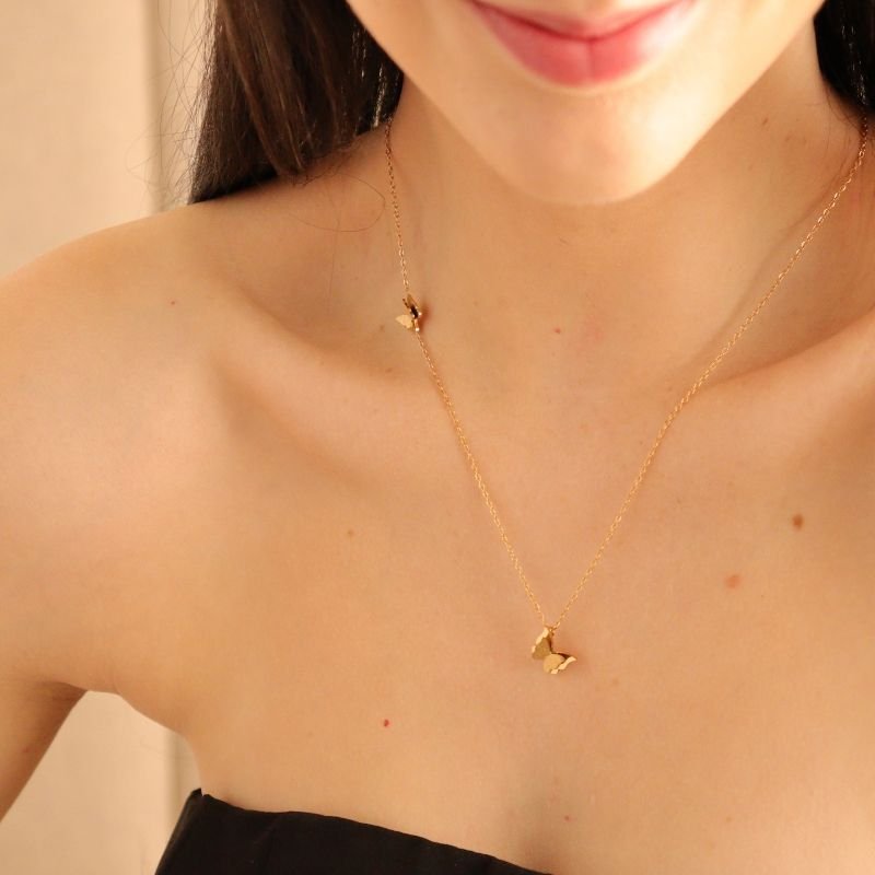 Colar Borboleta Delicado em Aço Inox