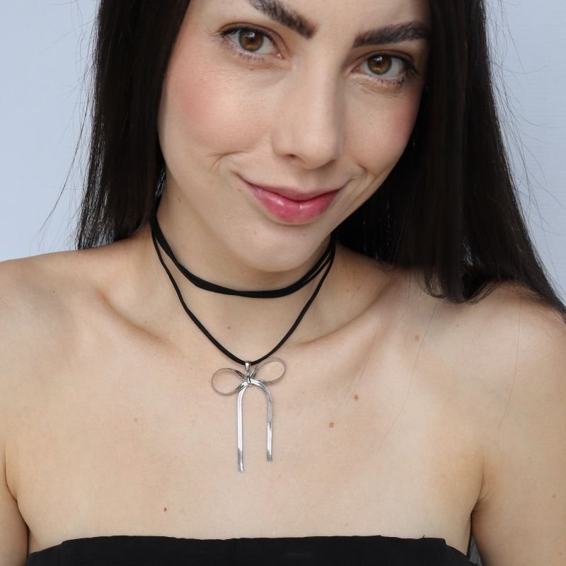 Colar Camurça em Aço Inox (Pingente) (Linha Premium)