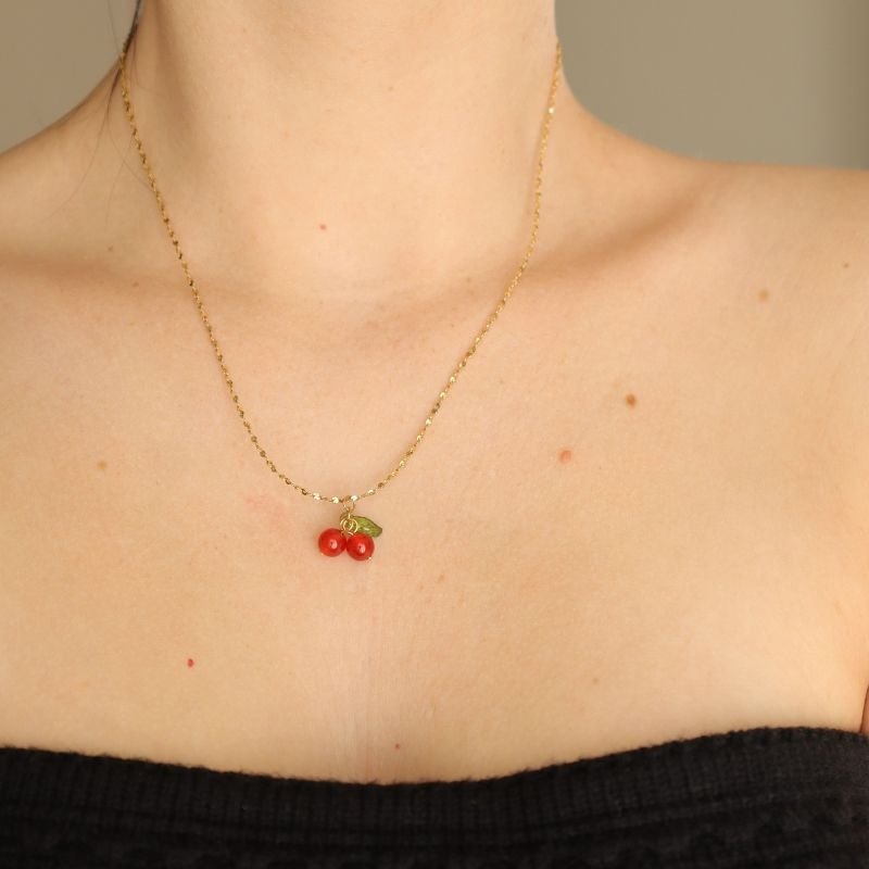 Colar Cereja Delicado em Aço Inox