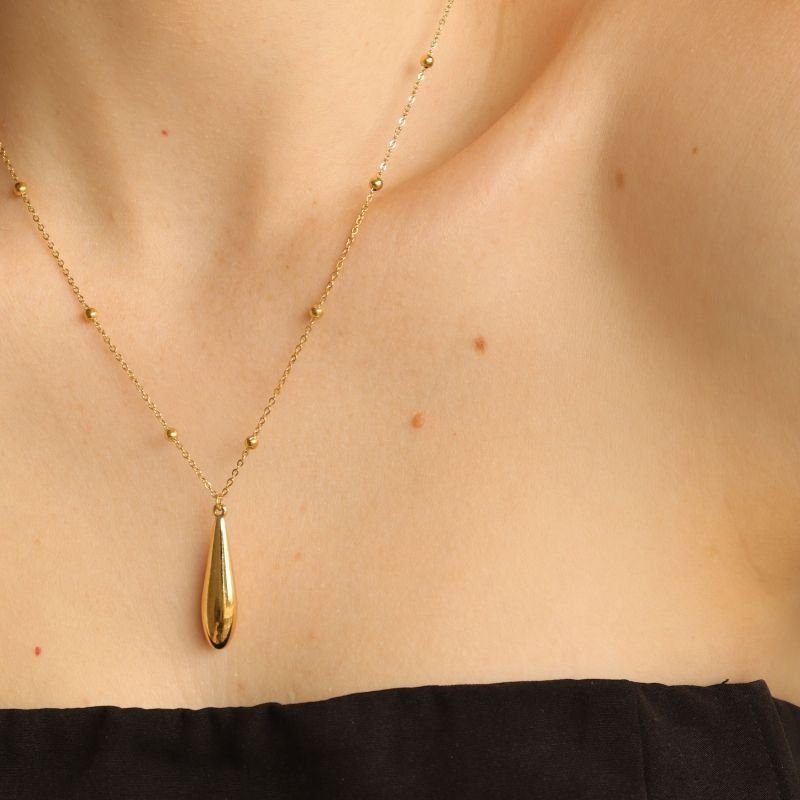 Colar com Pingente em Gota Aço Inox