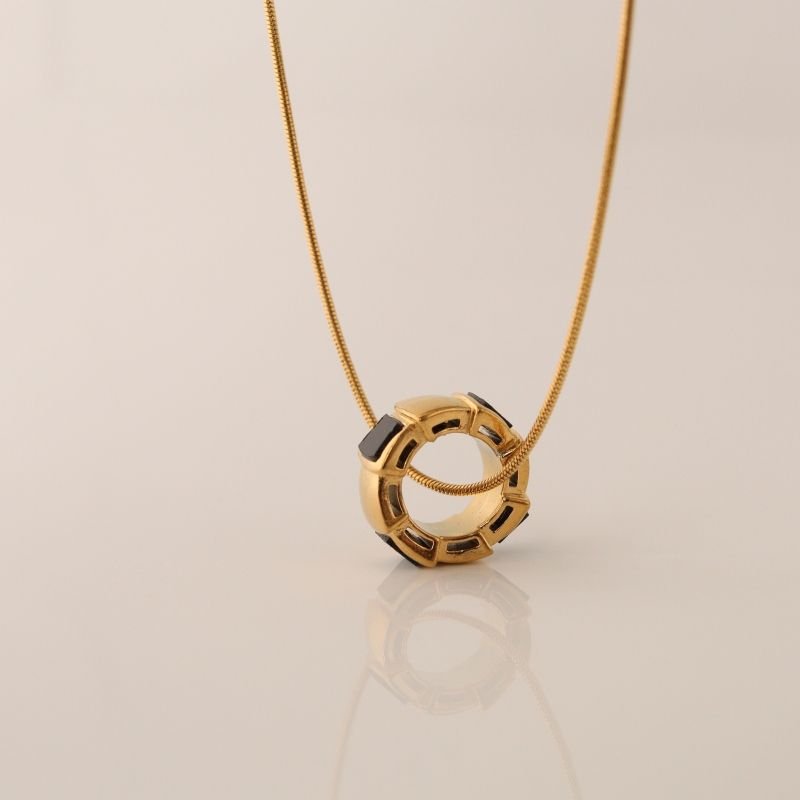 Colar com Pingente Minimalista em Aço Inox Preto