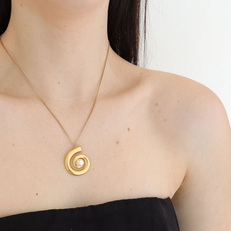 Colar Concha com Pérola em Aço Inox (Linha Premium)