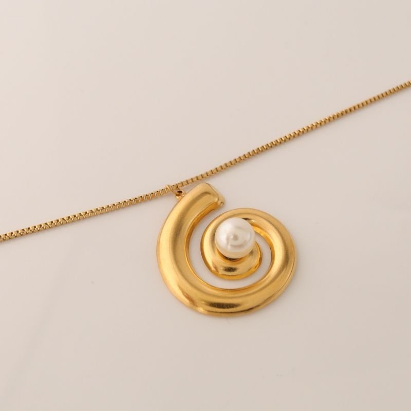 Colar Concha com Pérola em Aço Inox (Linha Premium)