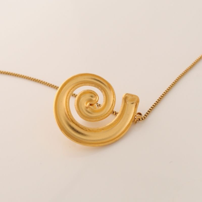 Colar Concha com Pérola em Aço Inox (Linha Premium)