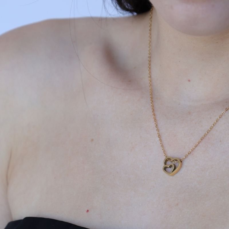 Colar Coração Delicado em Aço Inox
