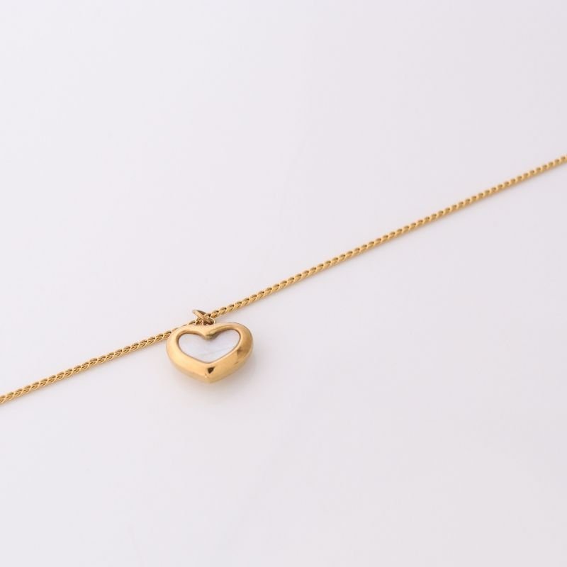 Colar Coração Pequeno em Aço Inox