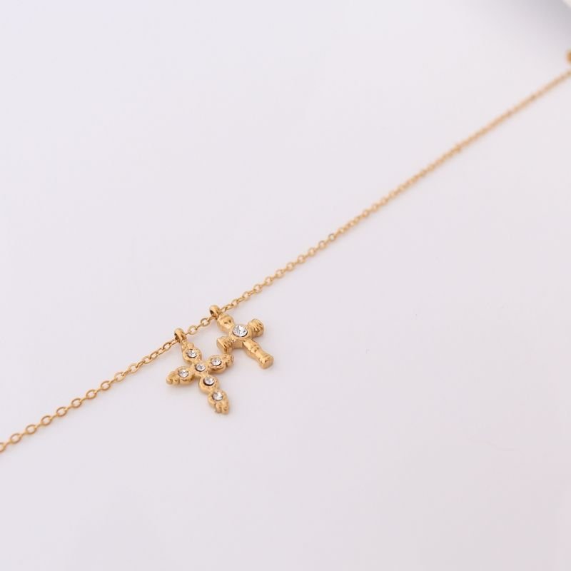 Colar Cruz Delicado em Aço Inox (Linha Premium)