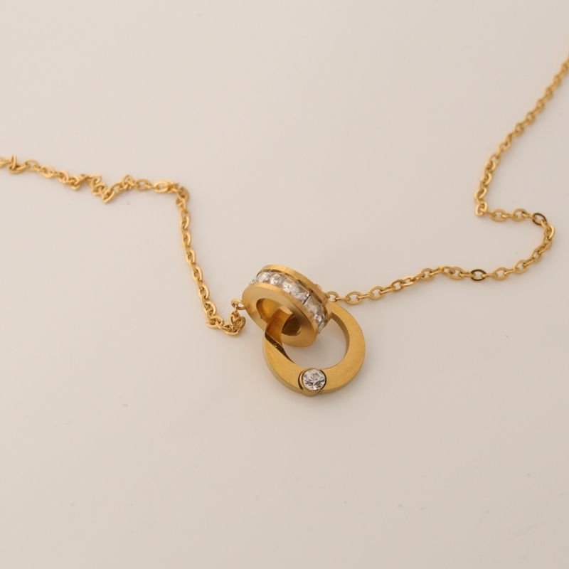 Colar Delicado com Cravejado em Aço Inox