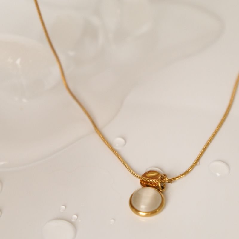 Colar Delicado Medalhas em Aço Inox (Linha Premium)