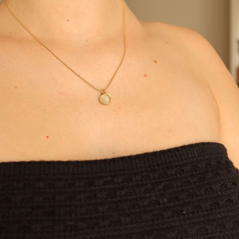 Colar Delicado Medalhas em Aço Inox (Linha Premium)