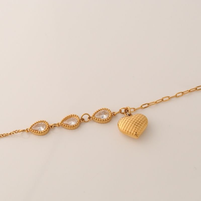 Colar Gravatinha Coração e Pedrinhas em Aço Inox
