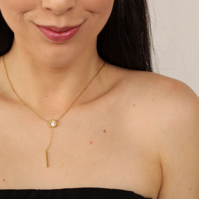 Colar Gravatinha Delicado Números Romanos em Aço Inox