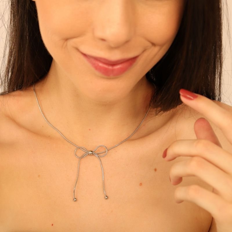 Colar Laço em Aço Inox (Linha Premium)