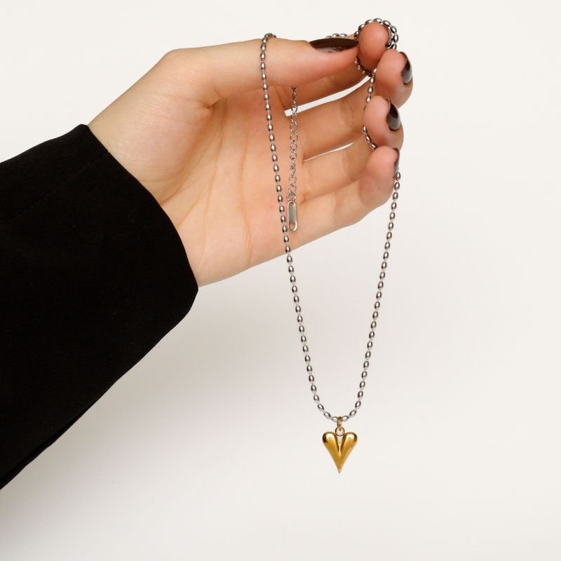 Colar Minimalista Coração em Aço Inox (Linha Premium)