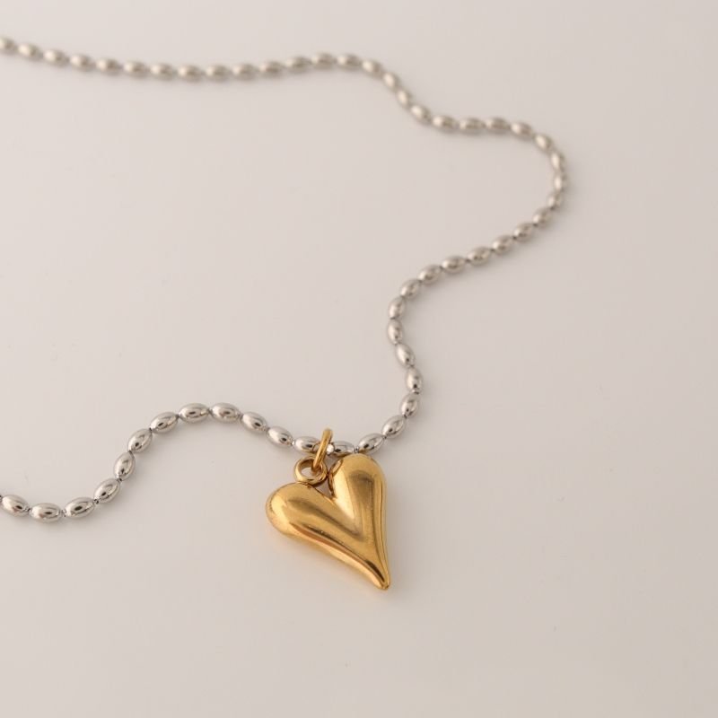 Colar Minimalista Coração em Aço Inox (Linha Premium)